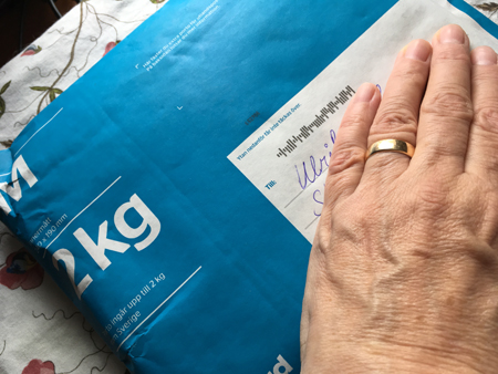 Blått paket till mig