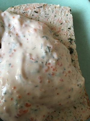 Laxpaté med romsås