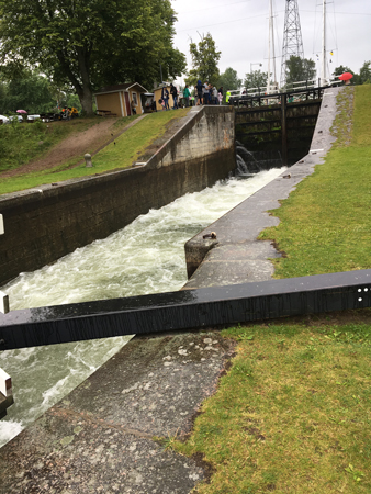 Snart öppnas slussporten