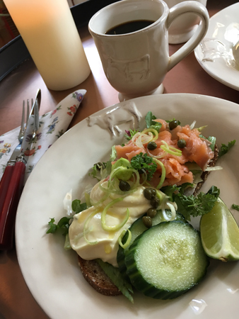 Laxmacka och kaffe Stockshammar