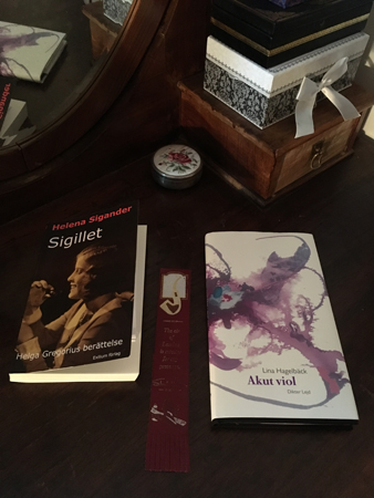 Böckerna Sigillet och Akut viol