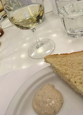 Vitt vin röra bröd