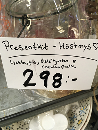 Skylt med många fel