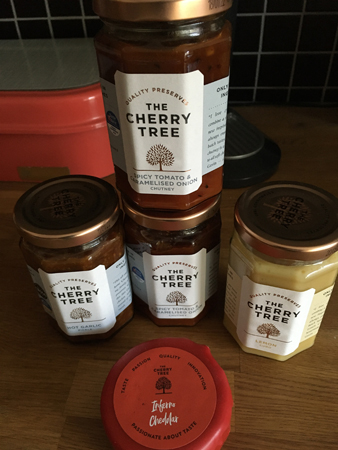 Spicy tomato Hot garlic Lemoncurd och Chilicheddar