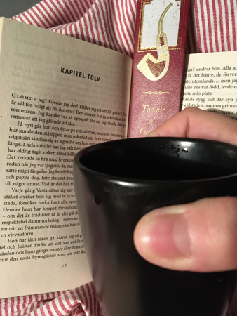 Kapitel 12 och kaffe på sängen