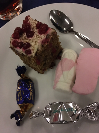 Julbordsdessert julfest på jobbet 2019