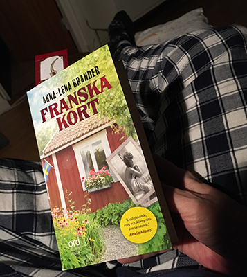 Boken Franska kort och pyjamasbyxor på