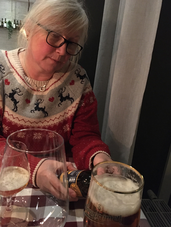 Anna och öl till förrätt