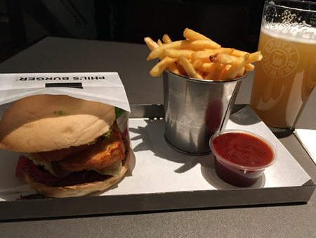 Halloumiburgare på Phils