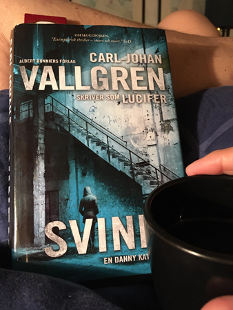 Boken Svinen och kaffe på sängen