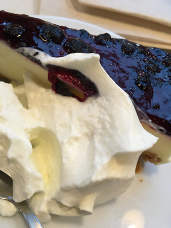 Cheesecake med mycket grädde