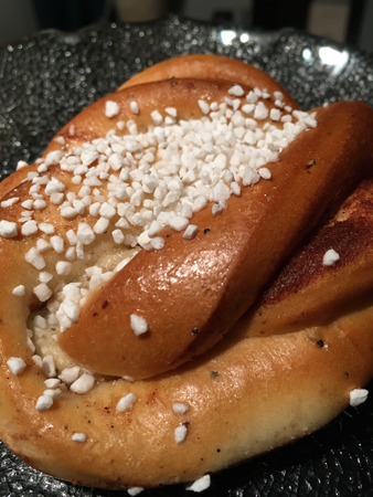 Kanelbulle med mycket socker