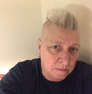 Selfie nyklippt 28 jan 2020 morgonen därpå