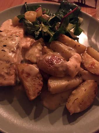 Lax i citronsås med potatisklyftor