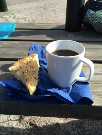 Äpplekaka och kaffe
