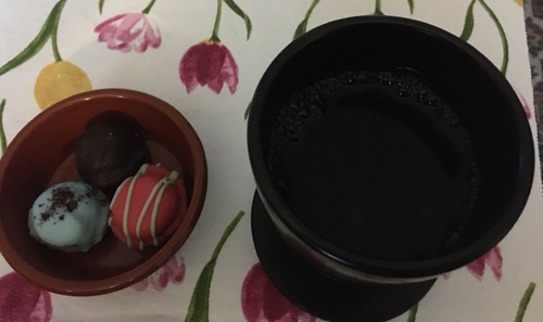 Tre biskvier och kaffe krispaket 3 Klostergatan 5