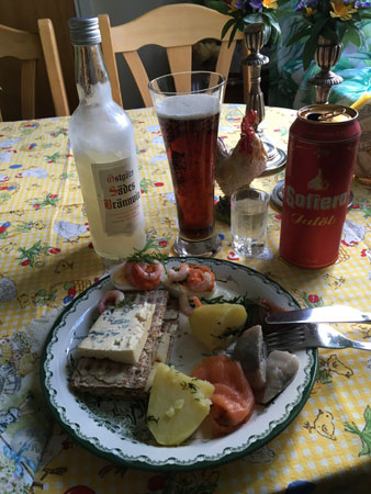 Påskdagsmiddag med frusen snaps