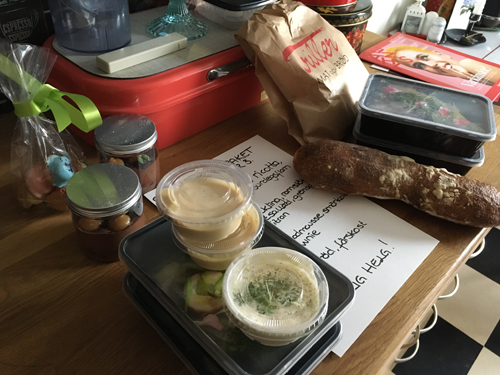 Uppackning av krispaket Klostergatan 5