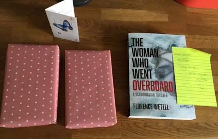 Paket från FEM o recensionsexemplar från Florence W