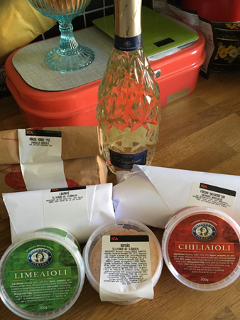 Paketerade skaldjur aioli och romsås