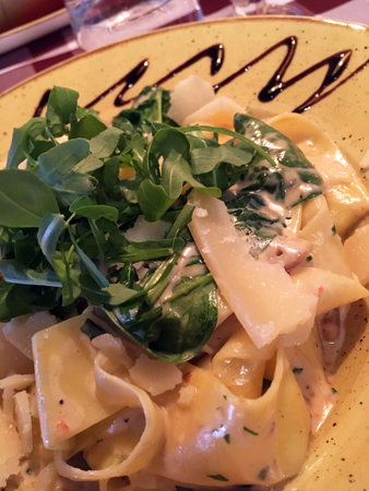 Kantarell och karljohanpasta Kantarell och karljohanpasta