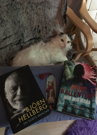 Citrus och böckerna De drabbade och Hör mig viska