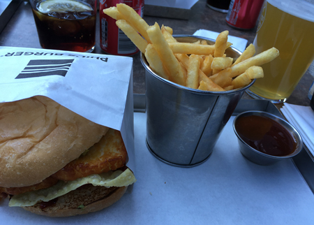 Halloumiburgare hos Phils