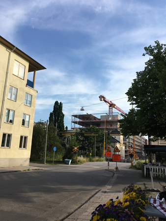 Ett hus växer fram vid St Persgatan Kungsgatan