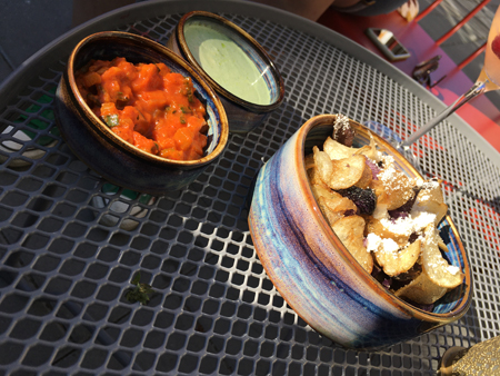 Potatischips och två dipper Klostergatan fem