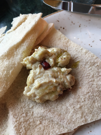 Bröd med baba ghanoush