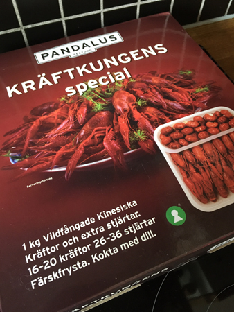 Kräftkungens kräftor och extra stjärtar