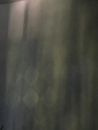 Morgonljuset på sovrumsvägg