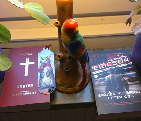 Böckerna Knutby och Spåren vi lämnar efter oss