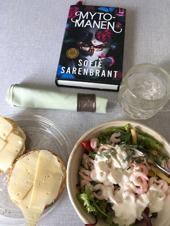 Räksallad fralla vatten och Mytomanen