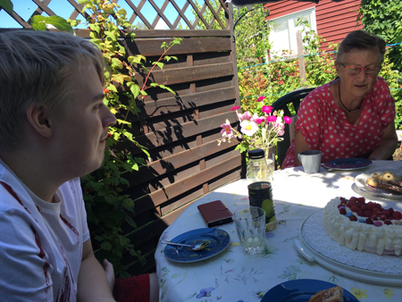 Gymnasisten och mormor Slottsfrun