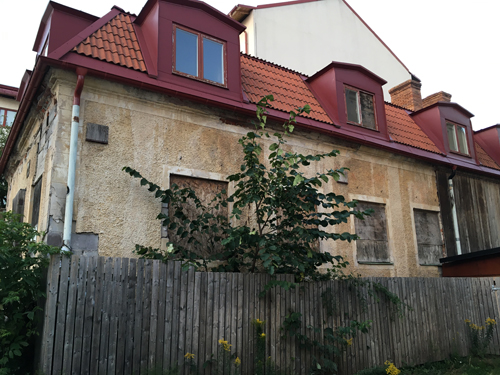 Ödehus mitt i centrala Motala