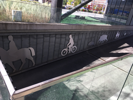 Konstverk i gångtunnel