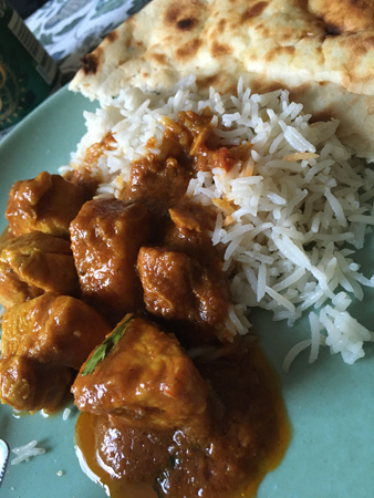 Chicken Vindaloo ris naan