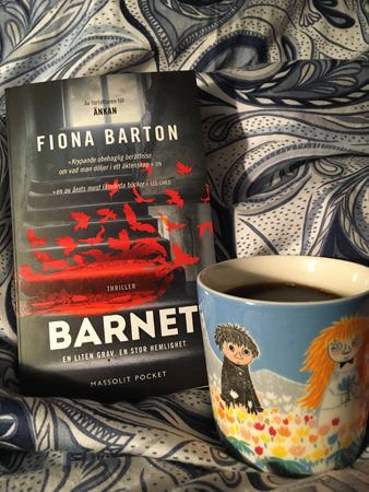Boken Barnet och kaffe på sängen
