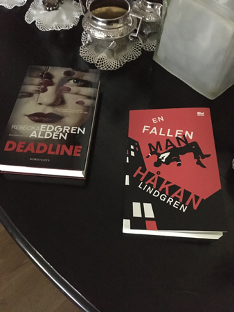 Böckerna Deadline och En fallen man