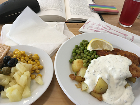 Kycklingschnitzellunch