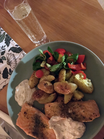 Laxmiddag och prosecco