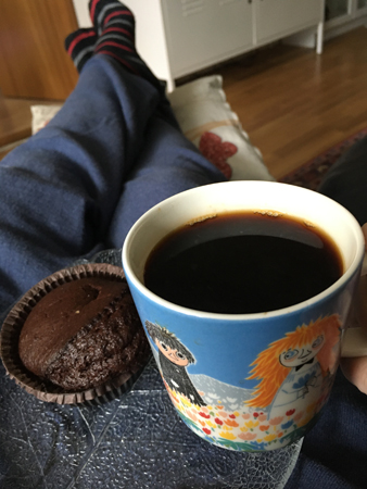 Chokladmuffin och kaffe