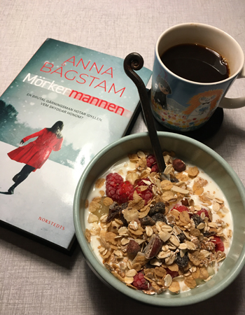 Frukost med Mörkermannen