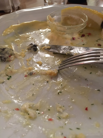 Färdigtätet på tallriken i Söderfors