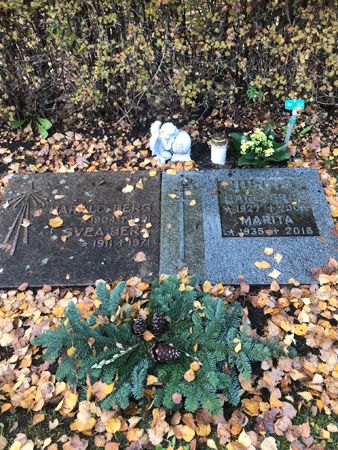 Graven med ljus från mammakusinen M 201029