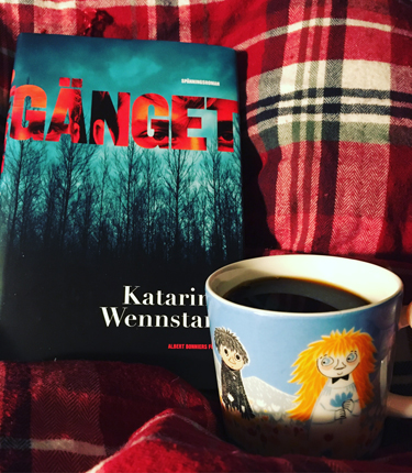 Boken Gänget och kaffe på sängen