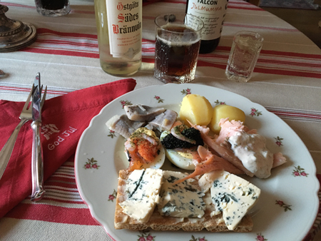 Jultallrik nr ett med snaps och julöl till