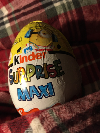 Kinder egg maxi