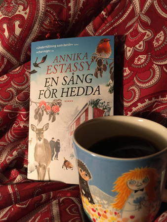 En sång för Hedda och kaffe på sängen